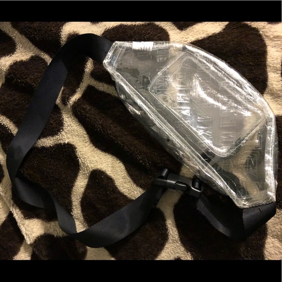 Pink clear fanny pack - Picture 4 of 5